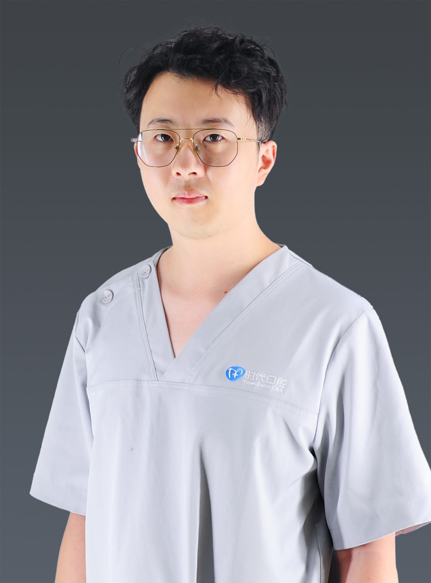 岳后旭主治医师照片